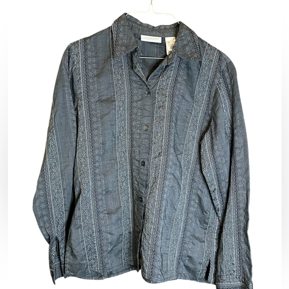 Liz Claiborne Lizsport viscose petite long sleeve button down shirt size small